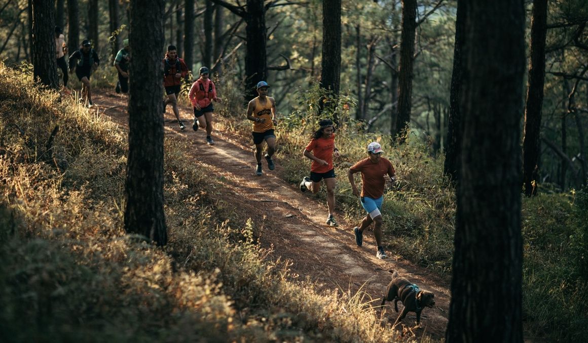 ¿Eres novato en el mundo del trail? Sigue estos consejos. Foto: HOKA ONE ONE. ¿Eres novato en el mundo del trail? Sigue estos consejos. Foto: HOKA ONE ONE.