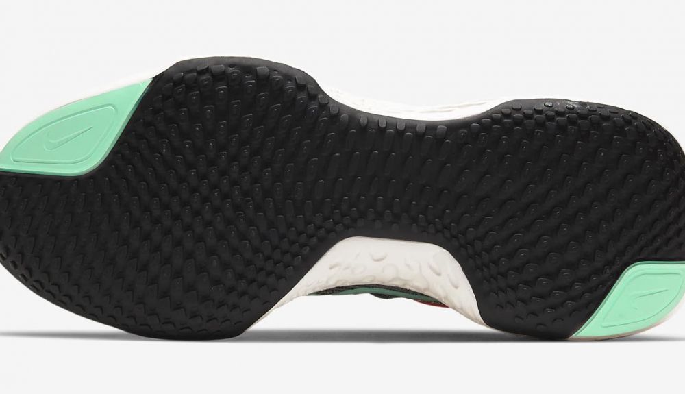 zoomx invincible run flyknit 