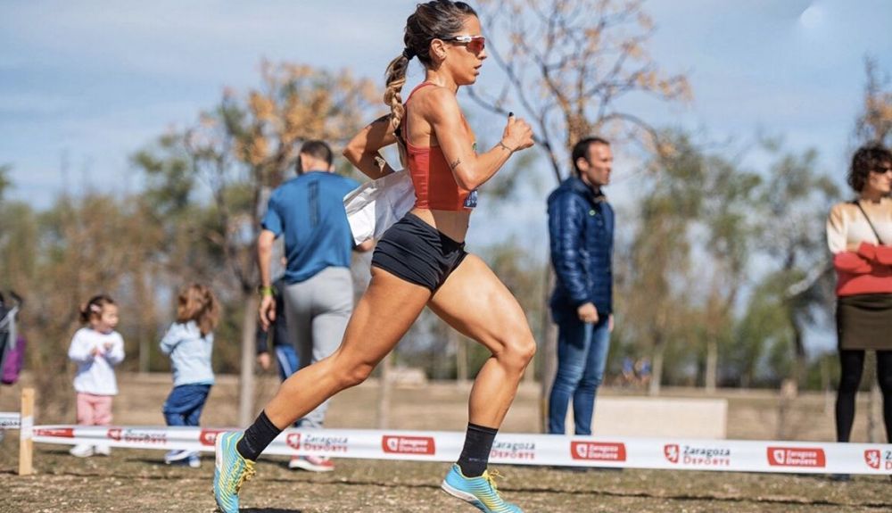 La atleta Lidia Campo durante una prueba de campo a través. Foto Sportmedia