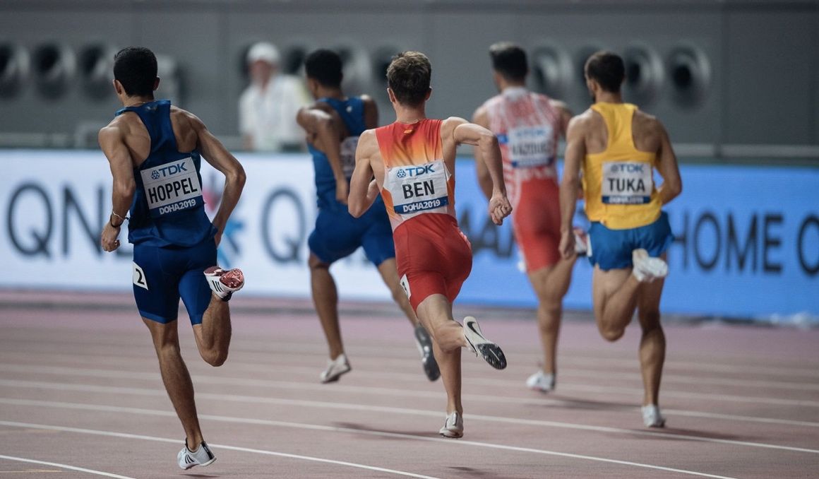 Una imagen de la final de los 800 metros del Campeonato del Mundo de Doha 2019. Foto Sportmedia