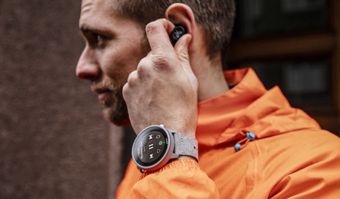Ahora se puede escuchar música desde el Suunto 7 sin necesidad de tener el teléfono cerca. Ahora se puede escuchar música desde el Suunto 7 sin necesidad de tener el teléfono cerca.