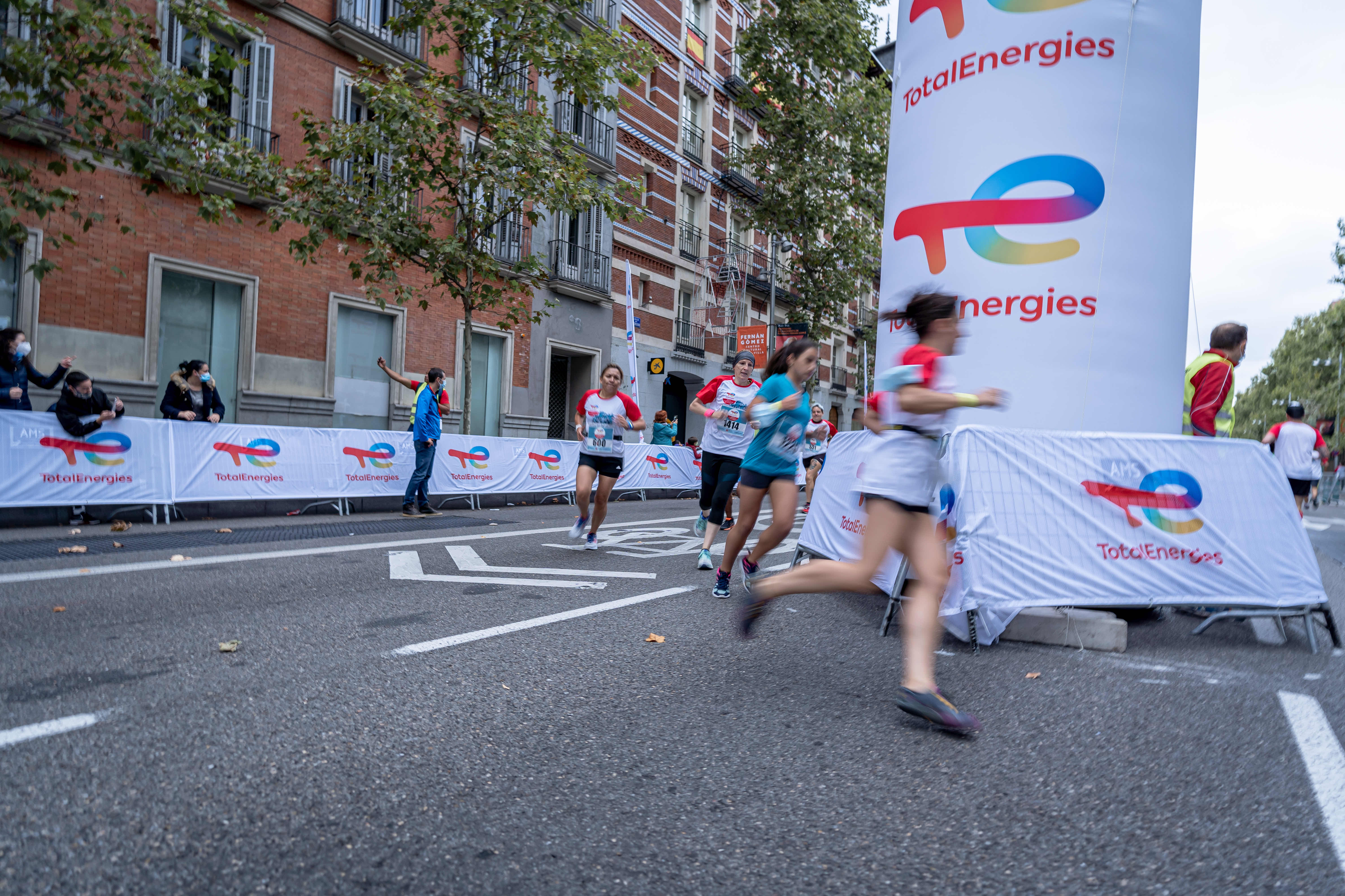 Todas las fotos de la TotalEnergies Milla de Madrid