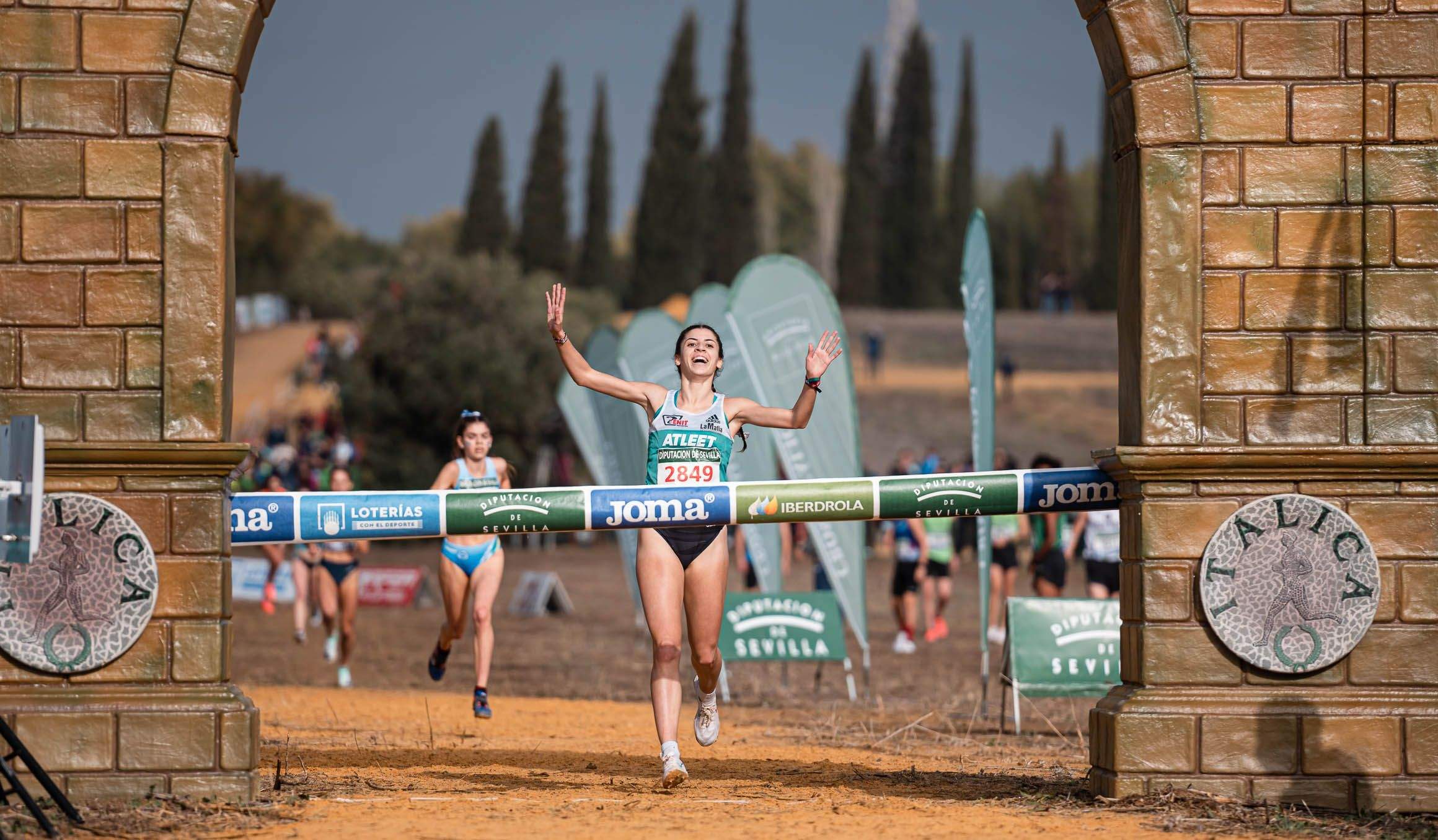 Las mejores imágenes del Cross Internacional de Itálica.