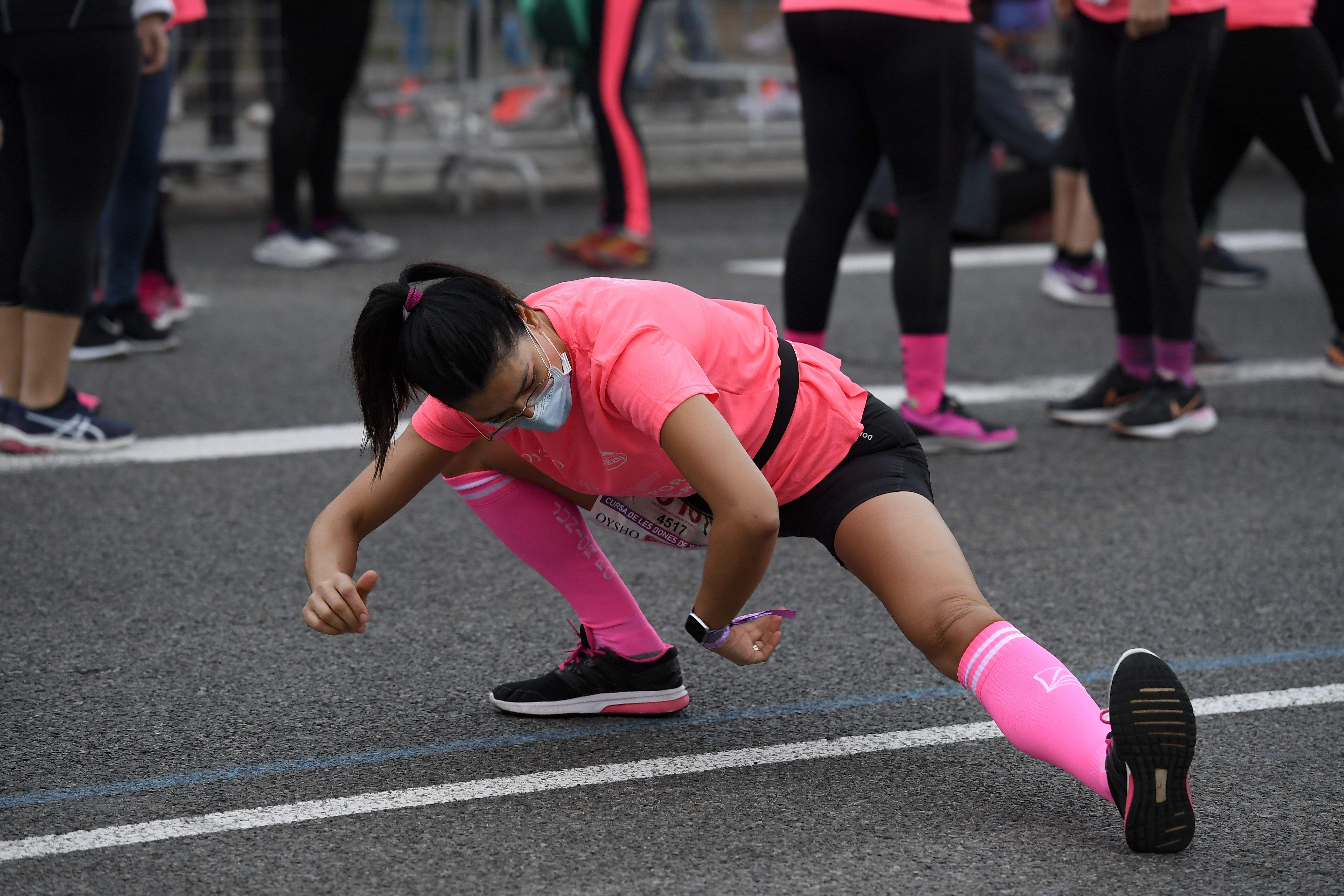 Las mejores fotos de la Carrera de la Mujer Central Lechera Asturiana Barcelona 2021 (SALIDA / GALERÍA 1)