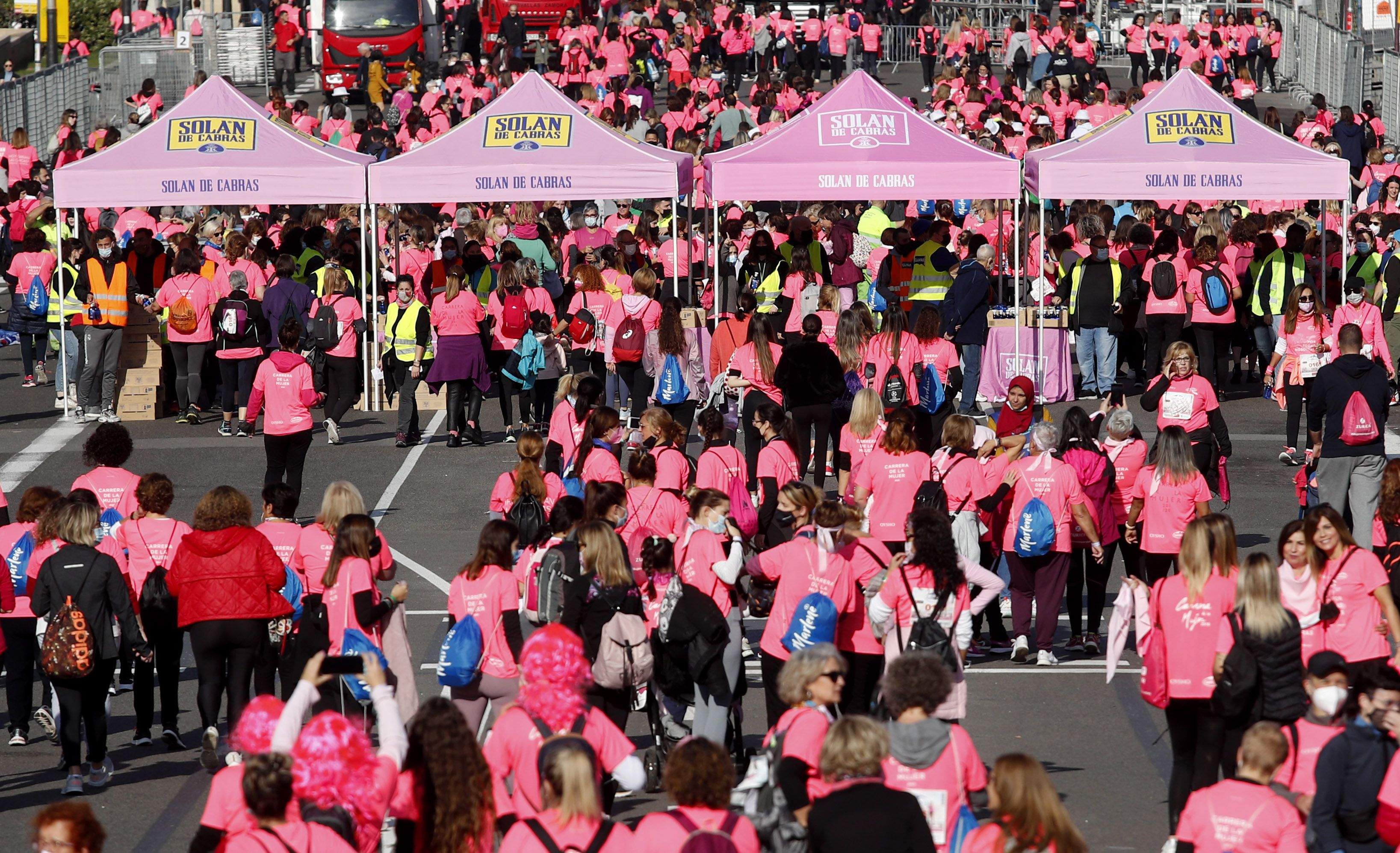 Las mejores fotos de la Carrera de la Mujer Central Lechera Asturiana Barcelona 2021 (CARRERA / GALERÍA 2)