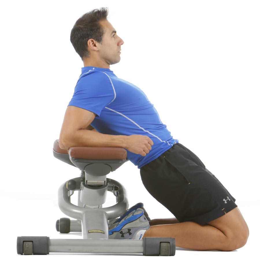 Estirar la cadera con abdominales y activación del core Estirar la cadera con abdominales y activación del core