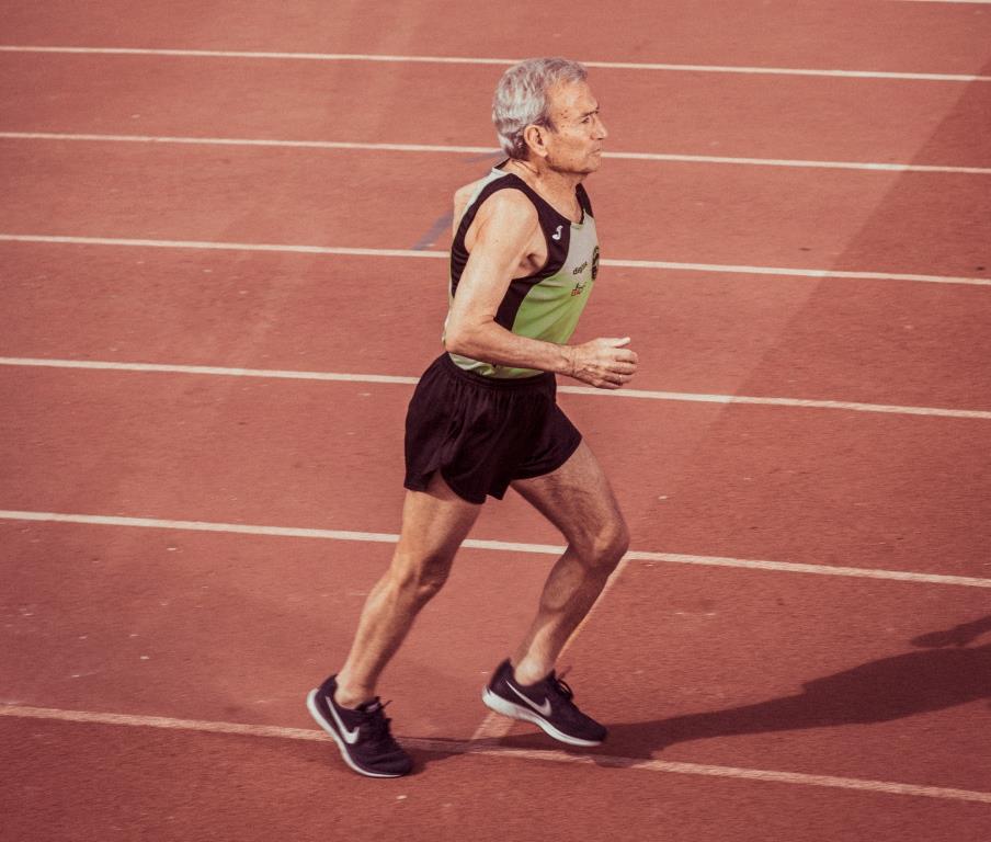 Un joven de 83 años Un joven de 83 años
