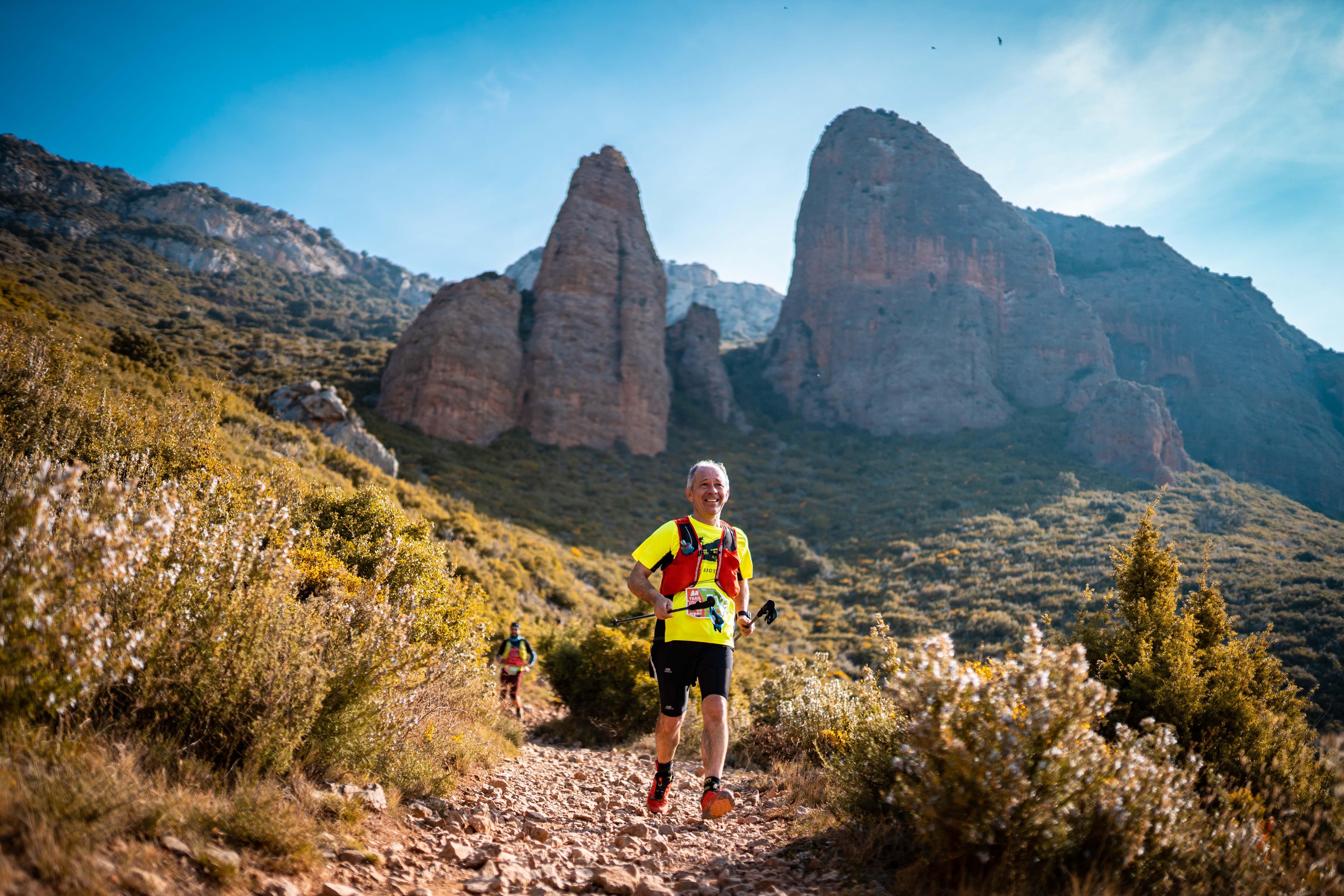 Trail Mallos de Riglos ©José Miguel Muñoz Egea Trail Mallos de Riglos ©José Miguel Muñoz Egea