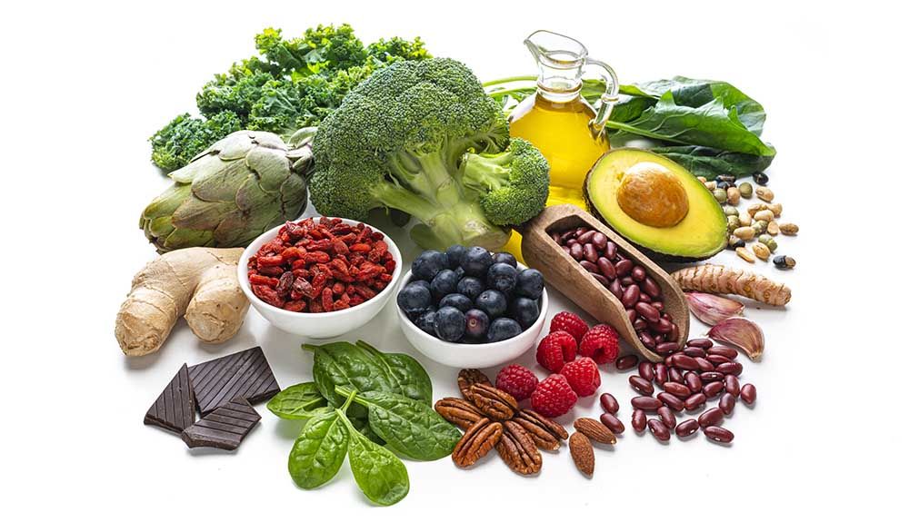 La verdad detrás del término superalimento. La verdad detrás del término superalimento.