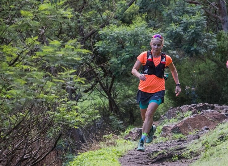 Compressport ULTRUN S PACK EVO 15/Marta Bacardit 