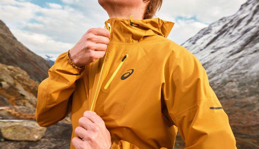 HD JPEG ASICS TRAIL KEY LOOKS GEL TRABUCCO 11 APPAREL FOCUS MALE TOP 0006