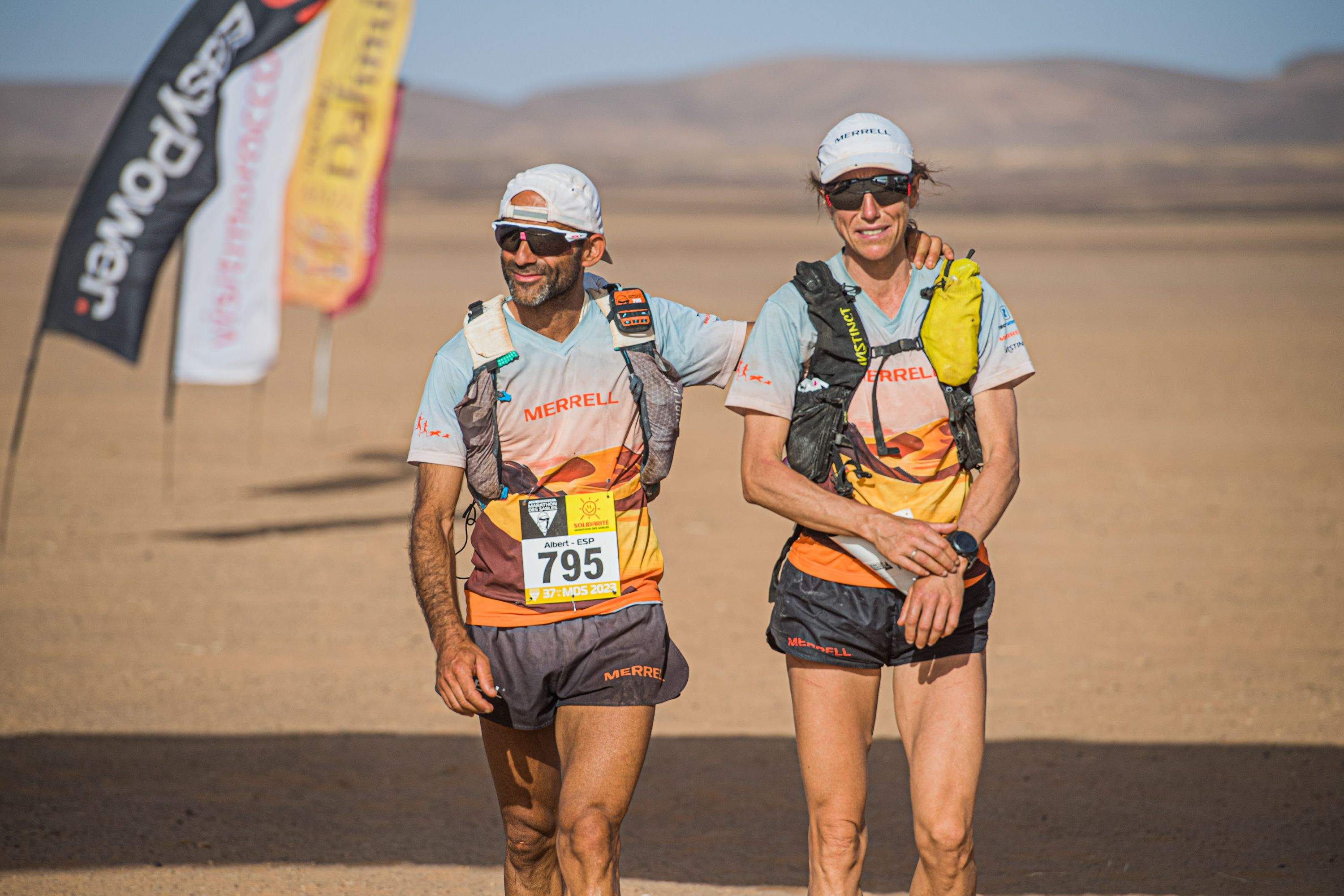 CIMBALY MDS23@MartaBacardit  Ragna Debats pierde el liderato de la Marathon des Sables 2023
