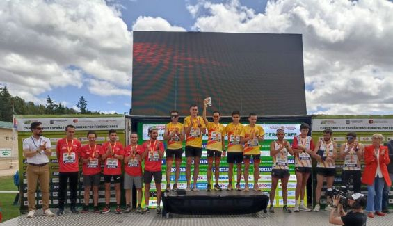 Podio masculino Campeonato de España por federaciones ©RFEA