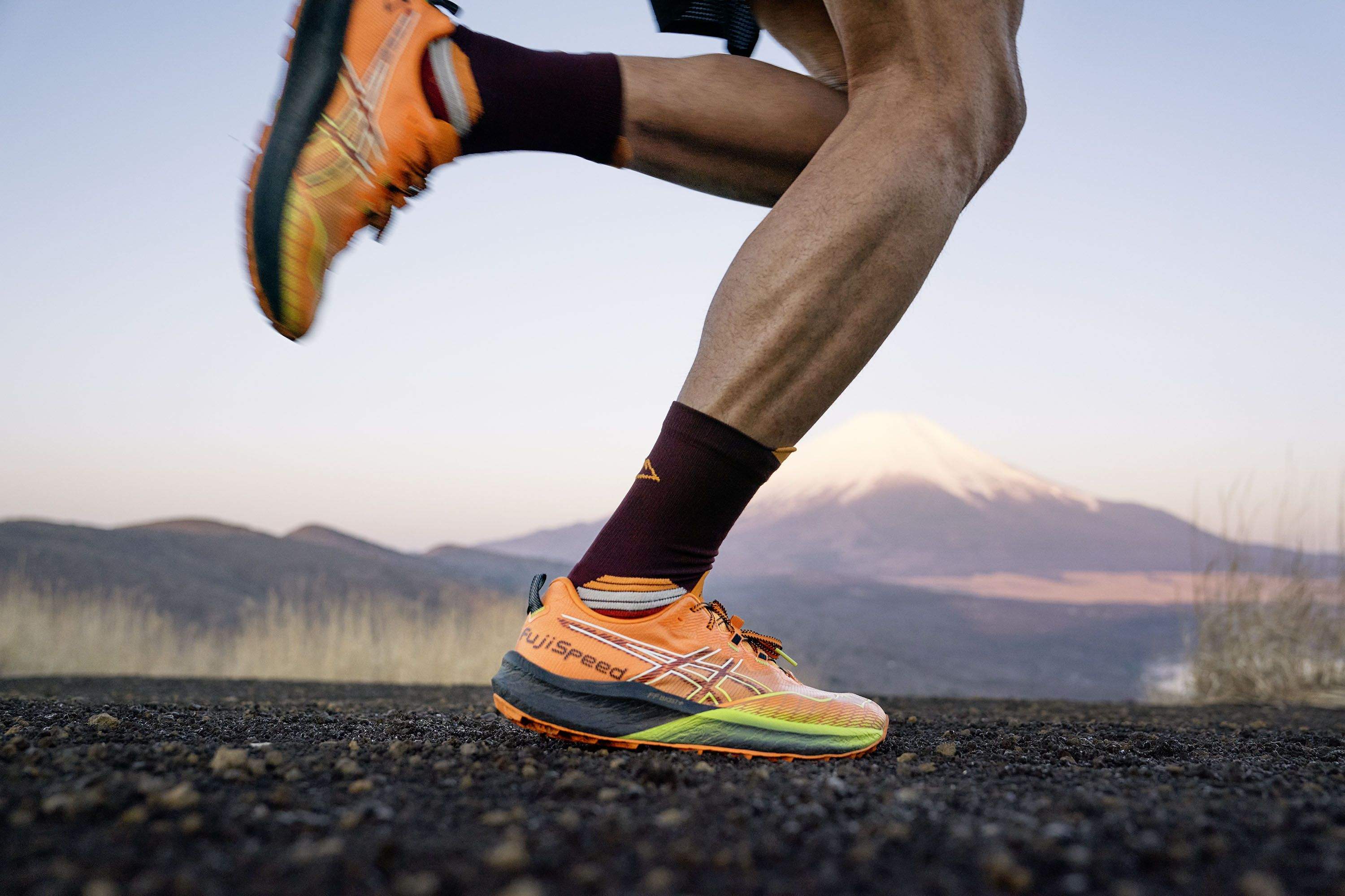 Probamos la nueva ASICS Fujispeed 2