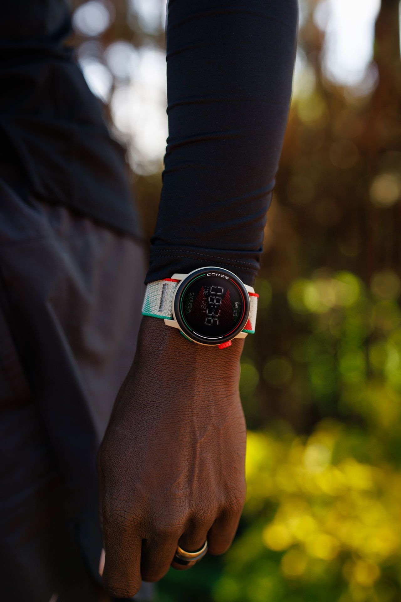 PACE 3 EK Onwrist 03 LoRes (1)