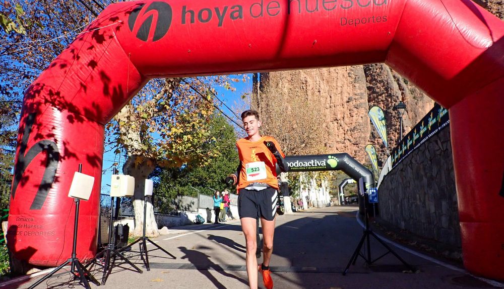 Álvaro Osanz 1º 12K Trail Mallos de Riglos 2023 ©Inma García