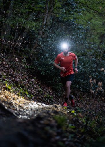 APERTURA Running SWIFT RL ©Petzl Distribution Peignee Verticale A Mesnage 2 1514 23 HD AL