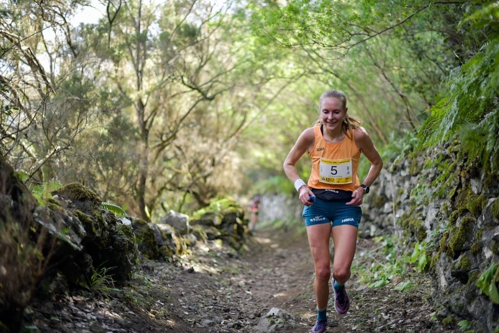 Sylvia en un momento de carrera 