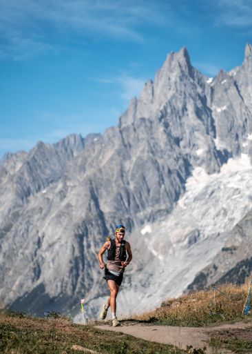 Andreu Simón en UTMB ©️ Jose Miguel Muñoz