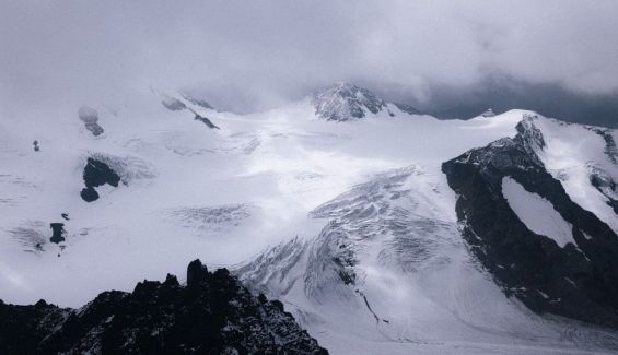 Paisaje de Pitz Alpine Glacier Trail@rising.story @justingalant PitzAlpineGlacier 01 08 25 41