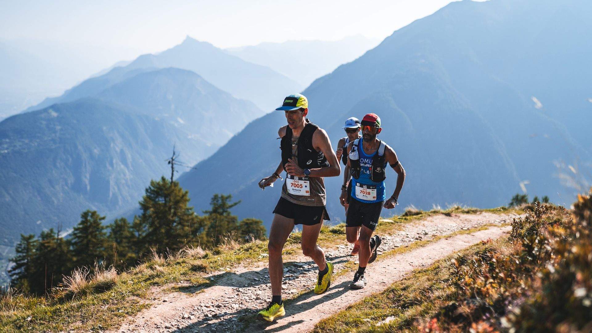 Antonio Martínez, Aritz Egea y Joaquí Narvaez OCC 2024 ©️Revista Trail Run by José Miguel Muñoz Egea