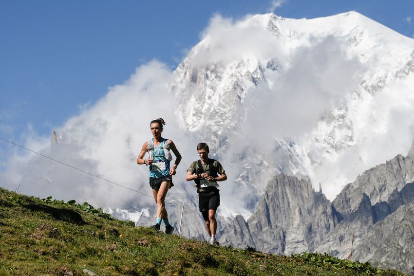Francesco Puppi liderando la CCC ©UTMB2025 Francesco Puppi liderando la CCC ©UTMB2025