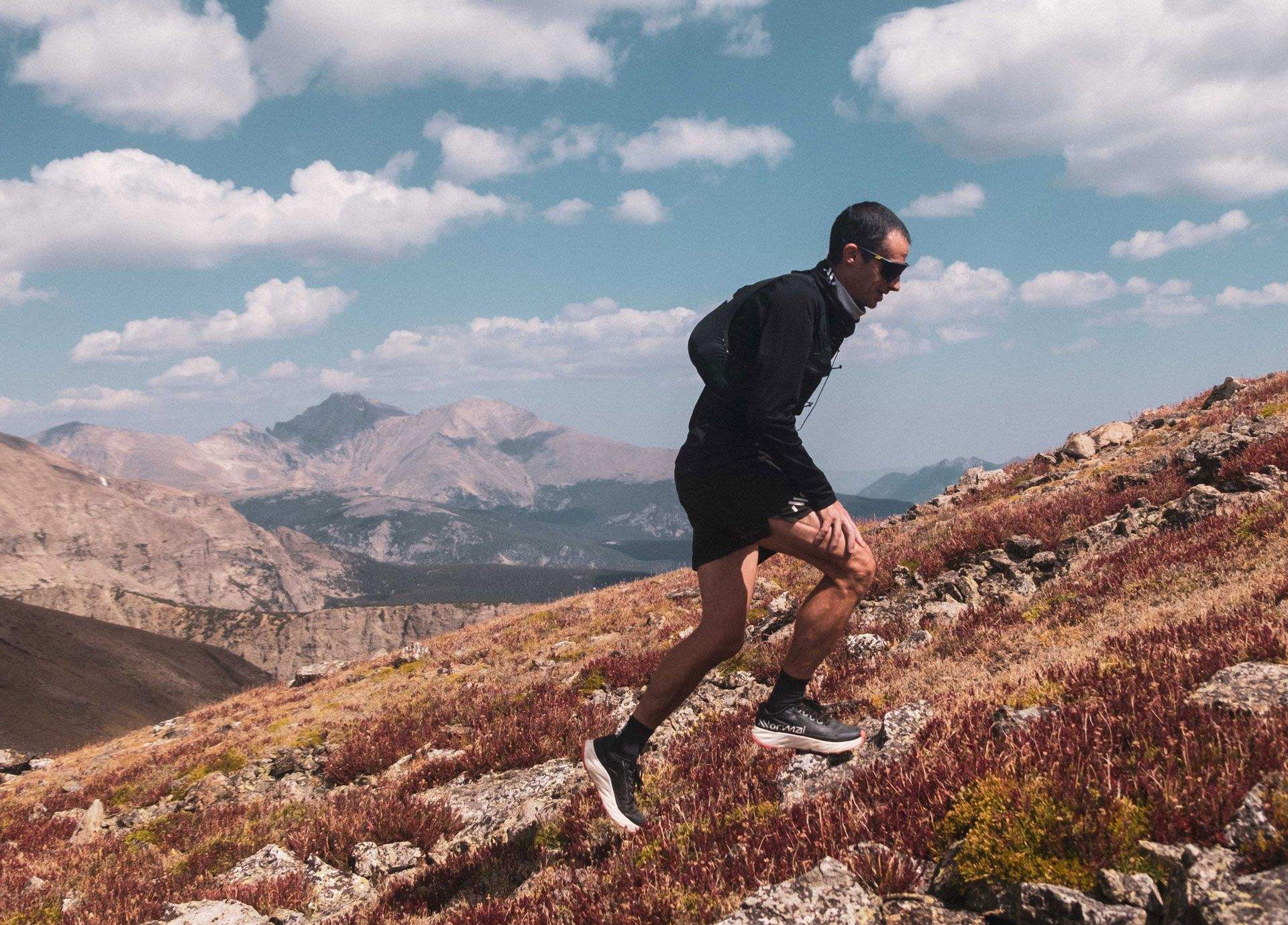 ©Nick Danielson kilian Jornet en States of Elevation ©Nick Danielson kilian Jornet en States of Elevation