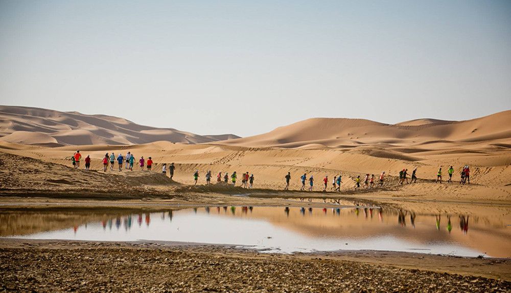 A pocas horas de embarcar. Anna Comet competirá en la Desert Run 