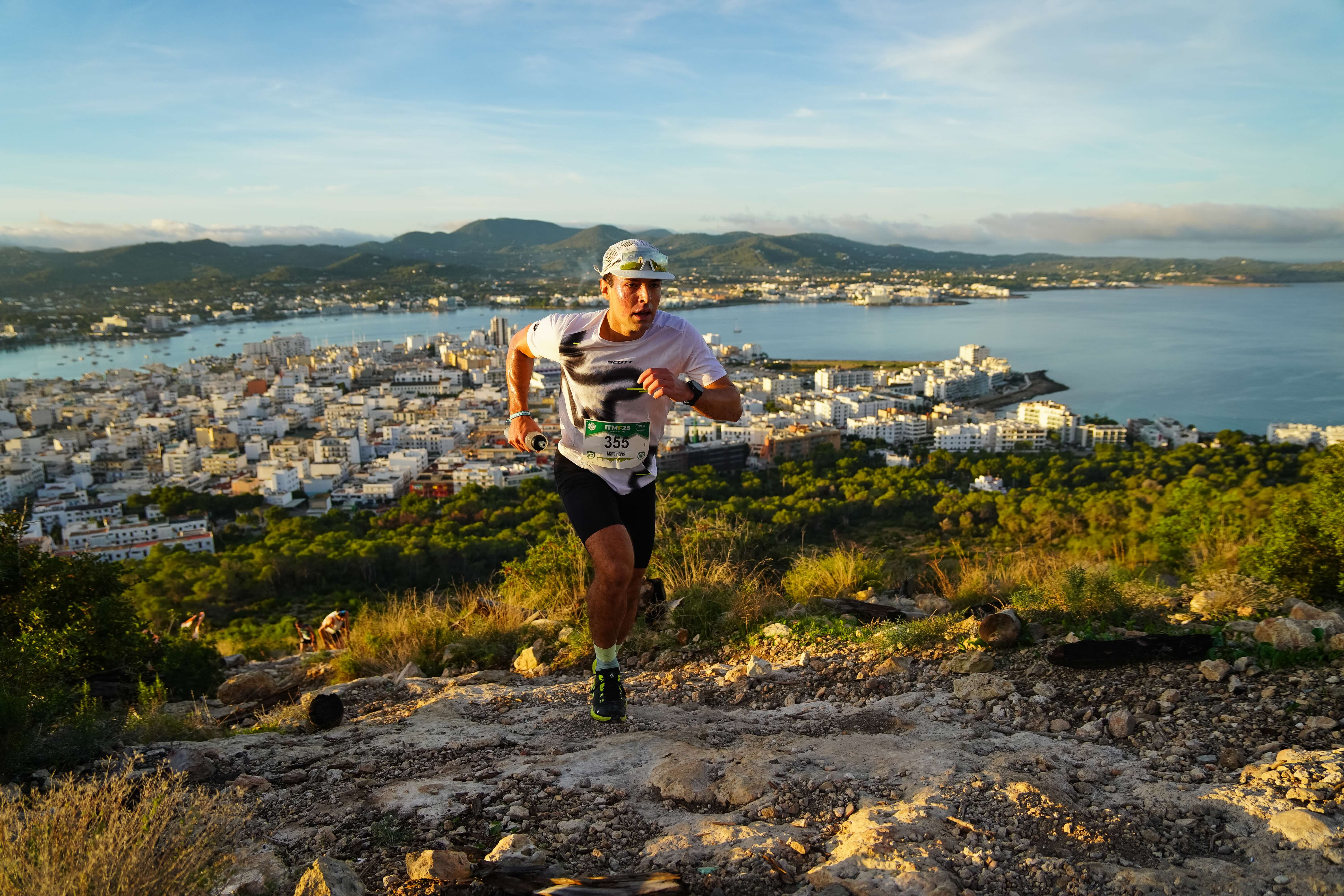 Ibiza Trail Maraton Festival, deporte, paisaje y espíritu mediterráneo