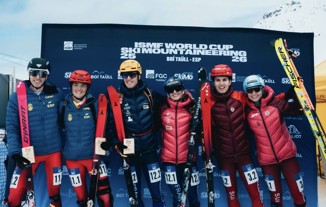 Podio de relevos mixto en Boí Taüll Podio de relevos mixto en Boí Taüll