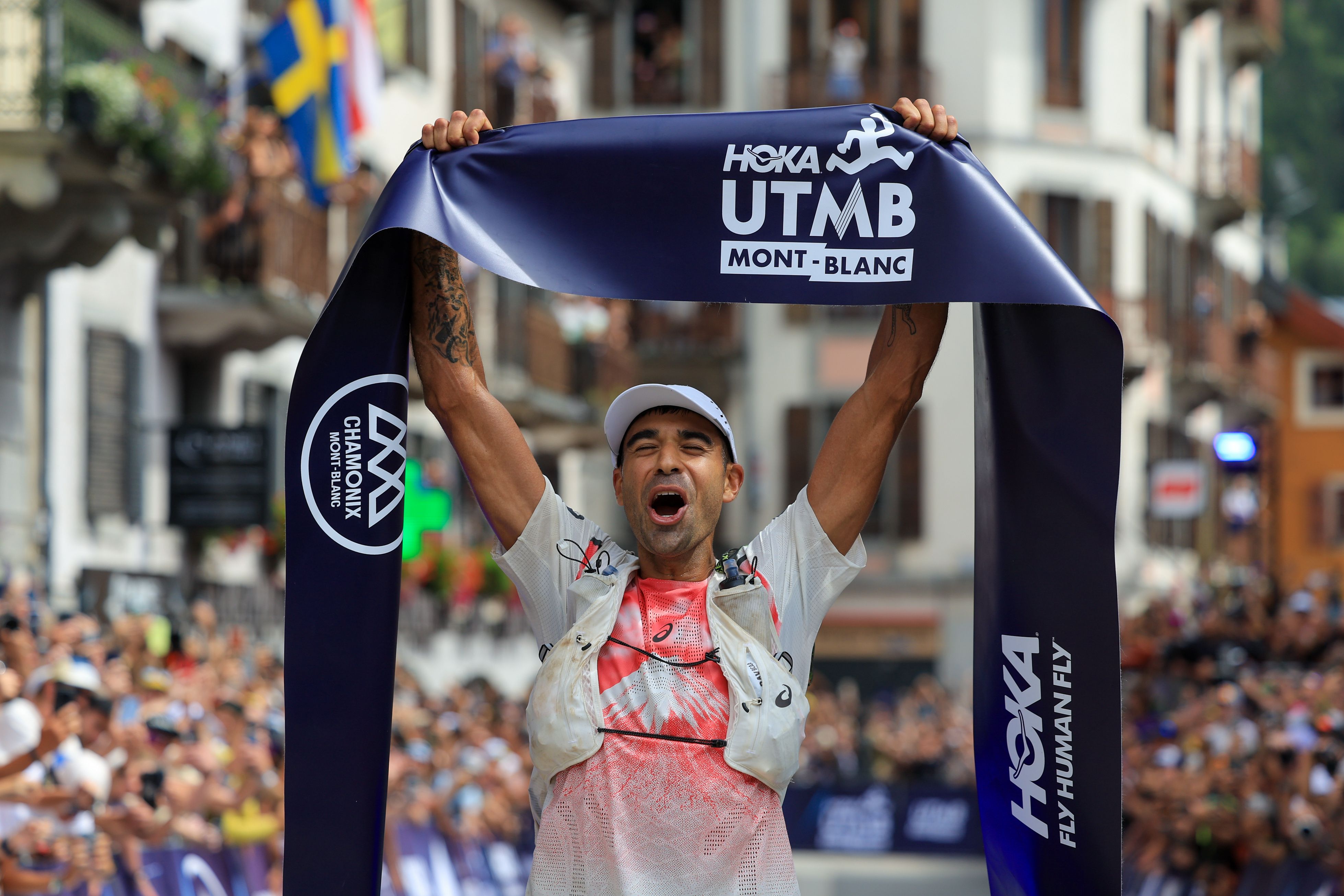 Ben Dhiman bate el récord de UTMB ©UTMB