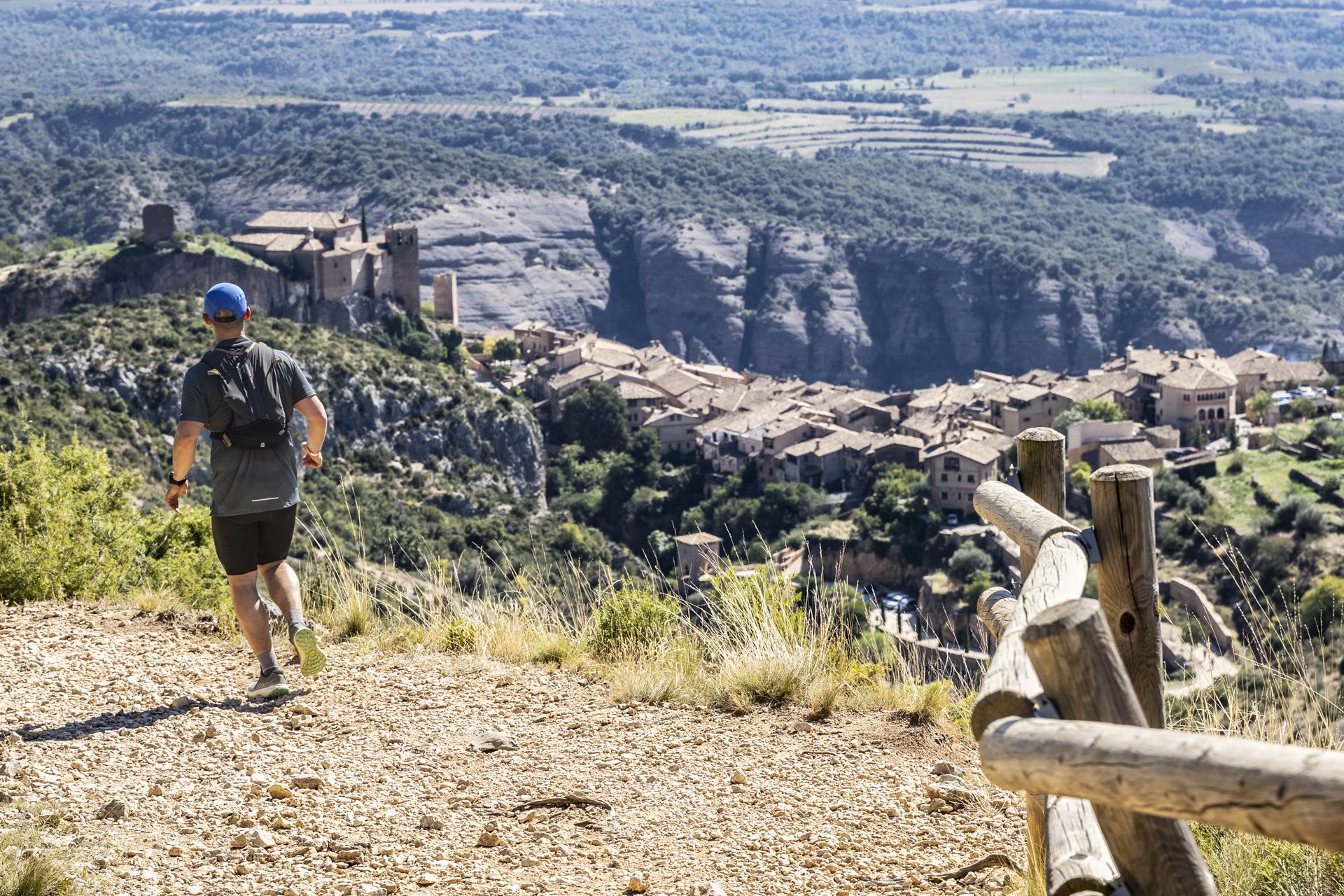 La Ultra-Trail Guara Somontano 2026 bate su récord con más de 1.500 corredores. Foto: UTGS 2025 ©️@ROMPERLA 