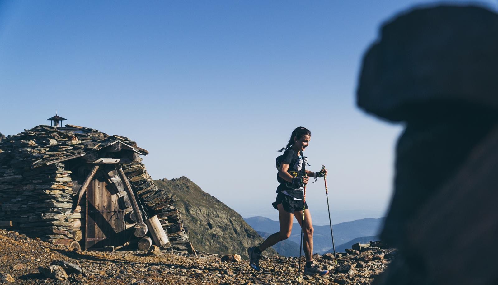 Silvia Puigarnau se corona en la Val d’Aran by UTMB. Fotografía Carlos Llerandi Silvia Puigarnau se corona en la Val d’Aran by UTMB. Fotografía Carlos Llerandi