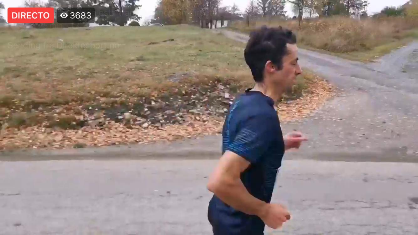 Kilian Jornet corriendo en asfalto Kilian Jornet corriendo en asfalto