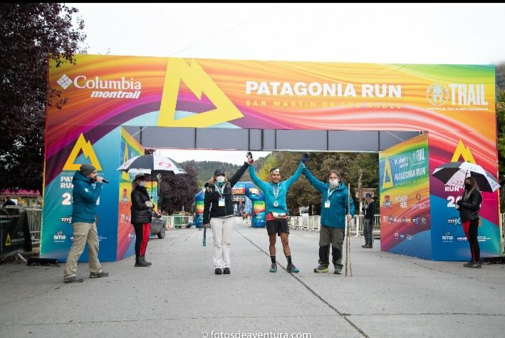 Sergio Pereyra ganador de la edición 2021 Patagonia Run Columbia Montrail Sergio Pereyra ganador de la edición 2021 Patagonia Run Columbia Montrail