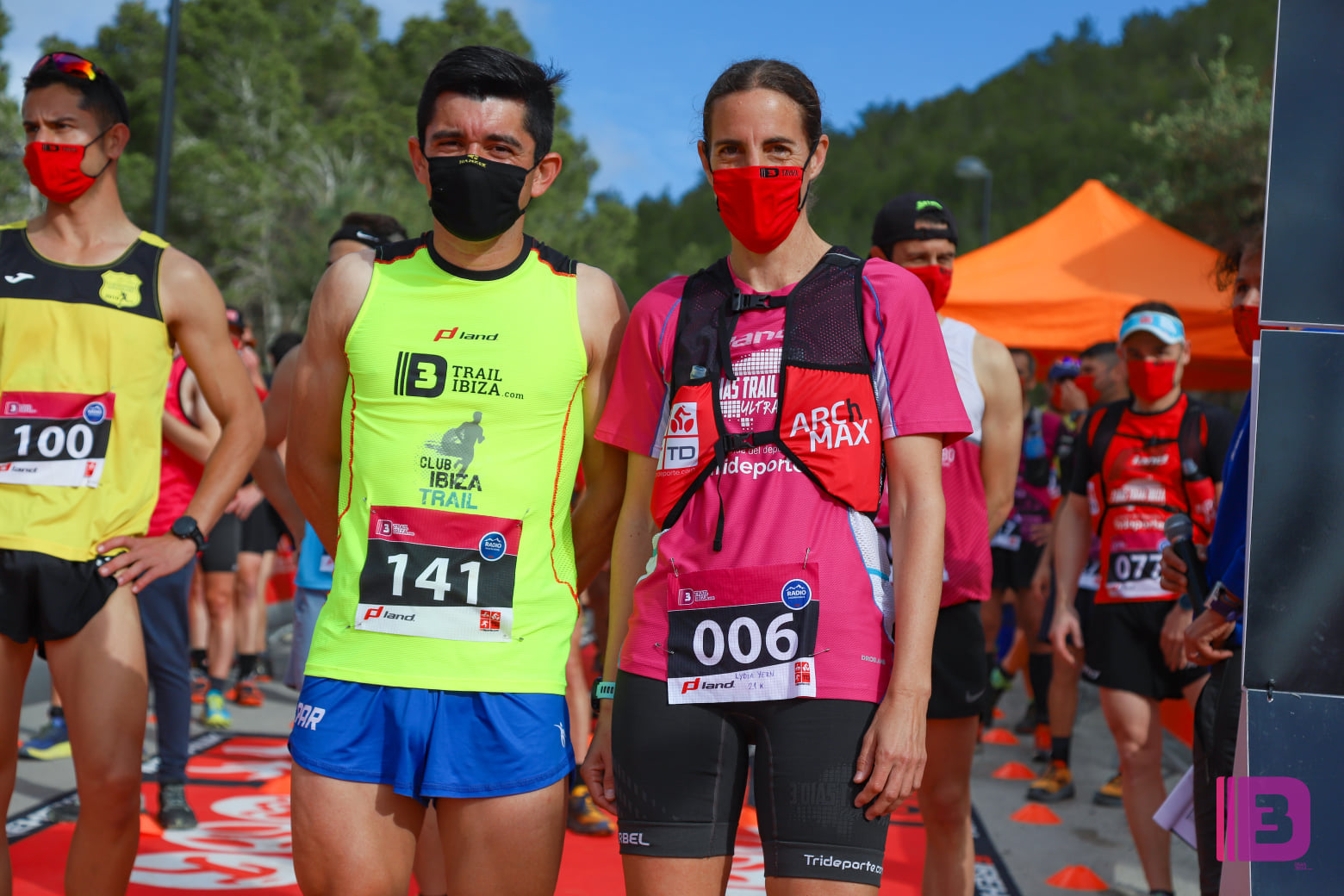 William Aveiro y Lidia Yern. Liga de Trail Running Ibiza