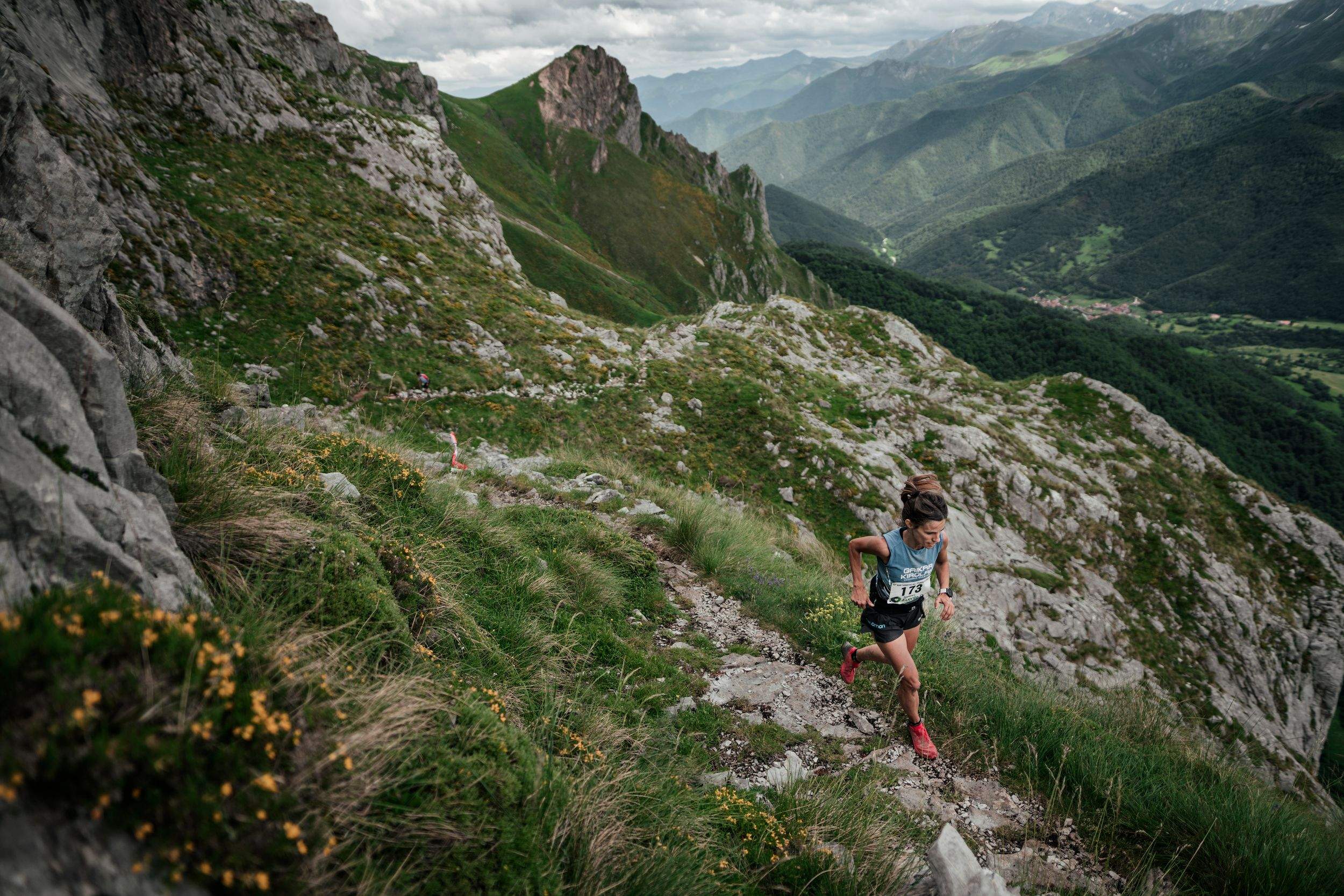 Vive con TRAIL RUN la vuelta de las carreras. Kilómetro Vertical Fuente DE @jsaragossa 