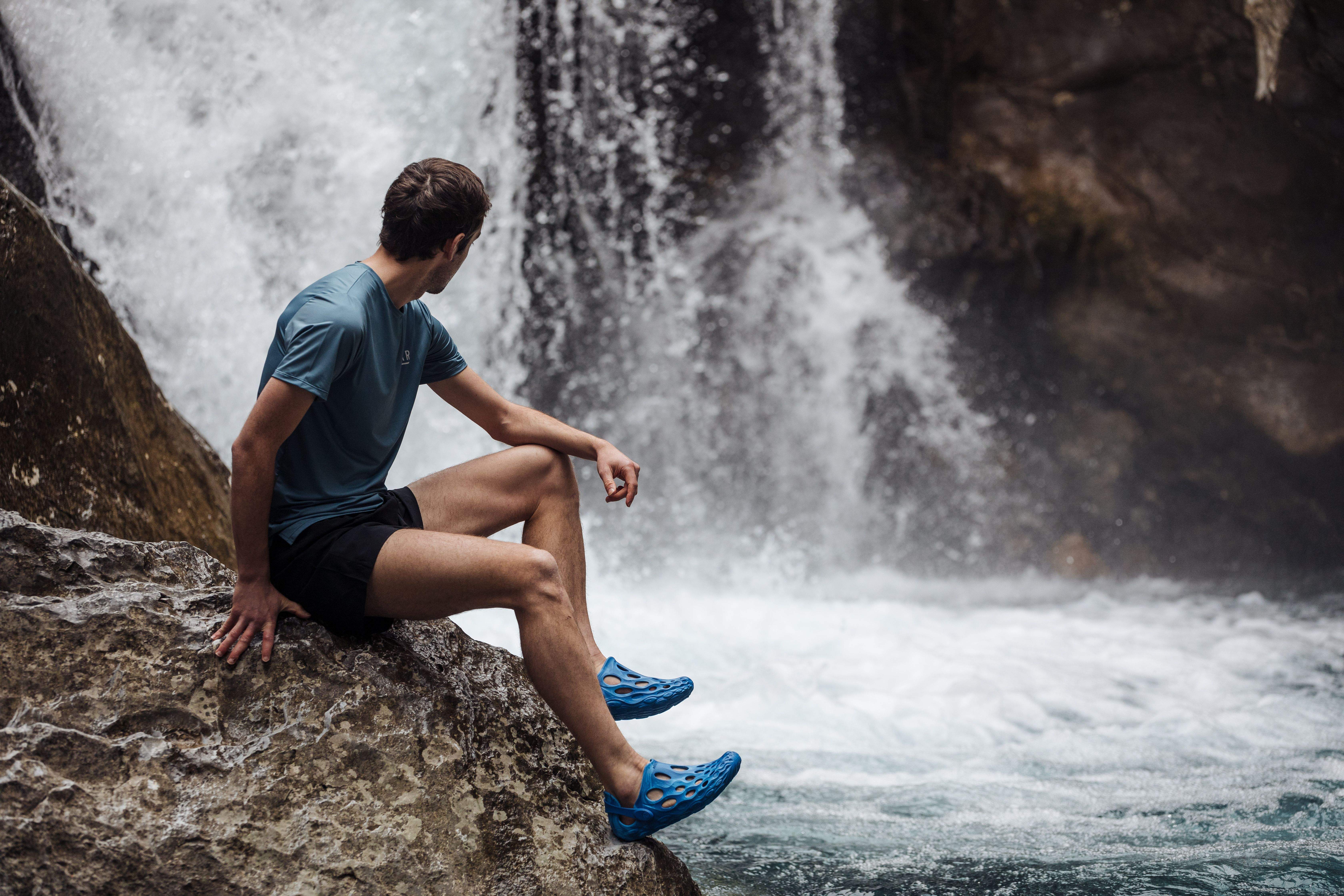 Merrell presenta las Hydro Moc, un modelo de descanso, sostenible e ideal para después de entrenar