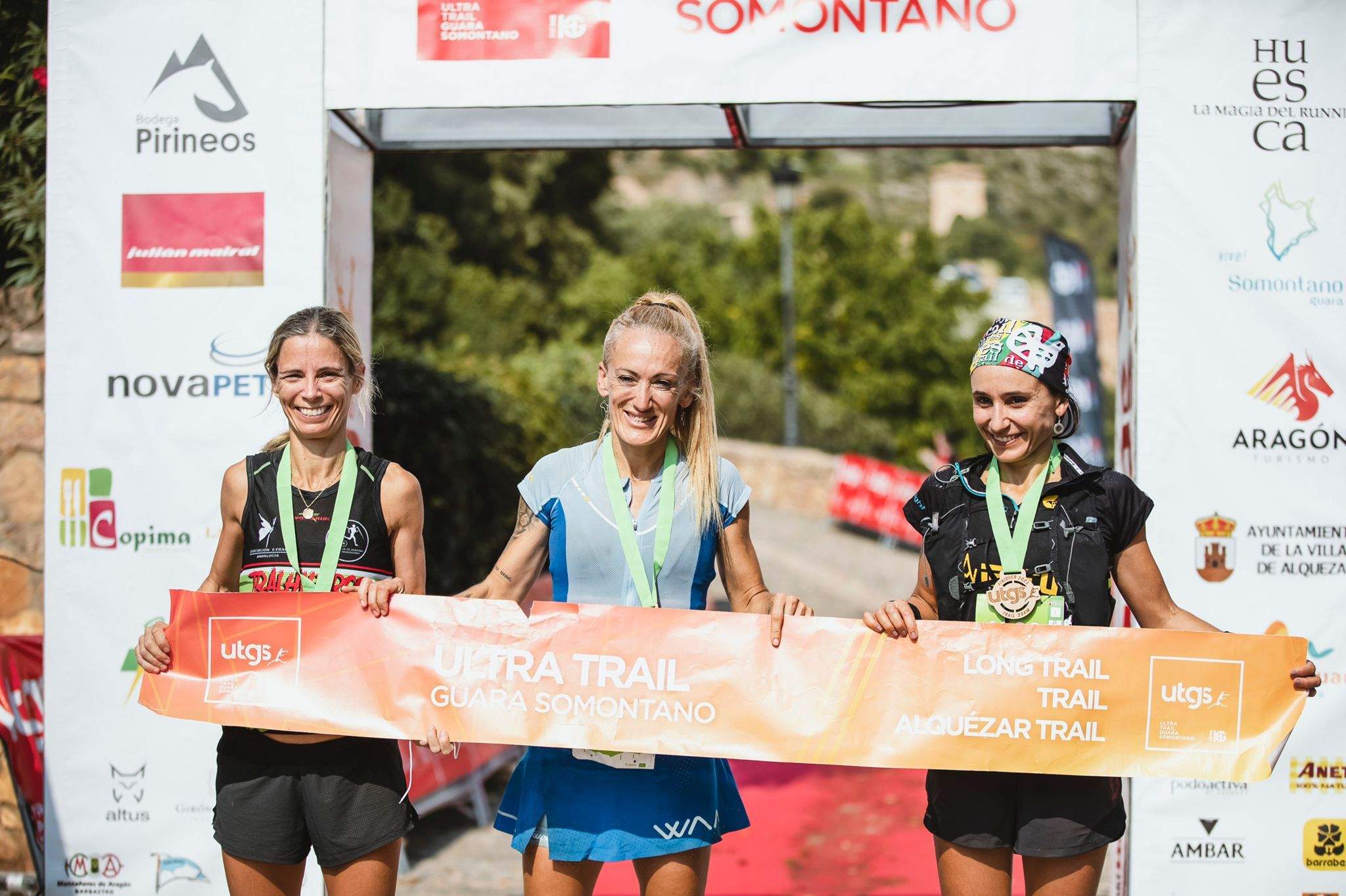 Podio femenino Trail Guara Somontano #UTGS2021 Pau Aguilera©