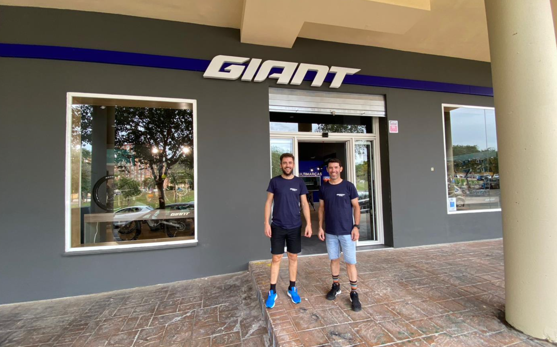 GIANT IBÉRICA abre en Málaga su tercera GIANT STORE de España.