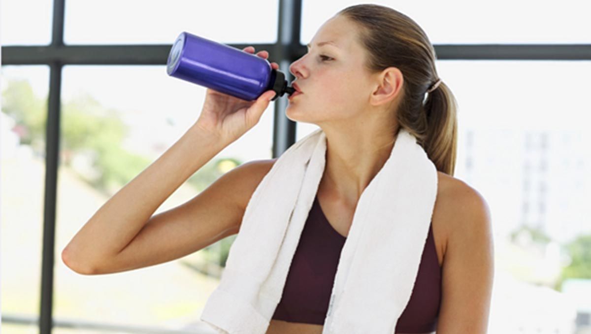 Qué necesito beber para entrenar en el gimnasio