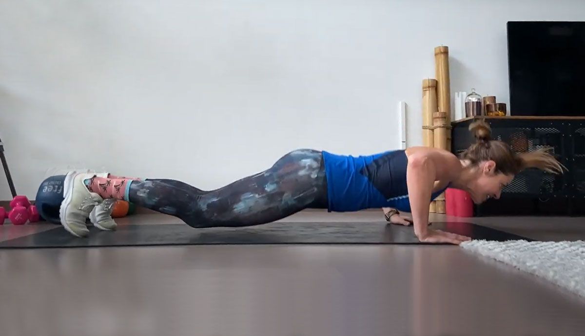 Aprende Burpees perfectos con Noe Todea
