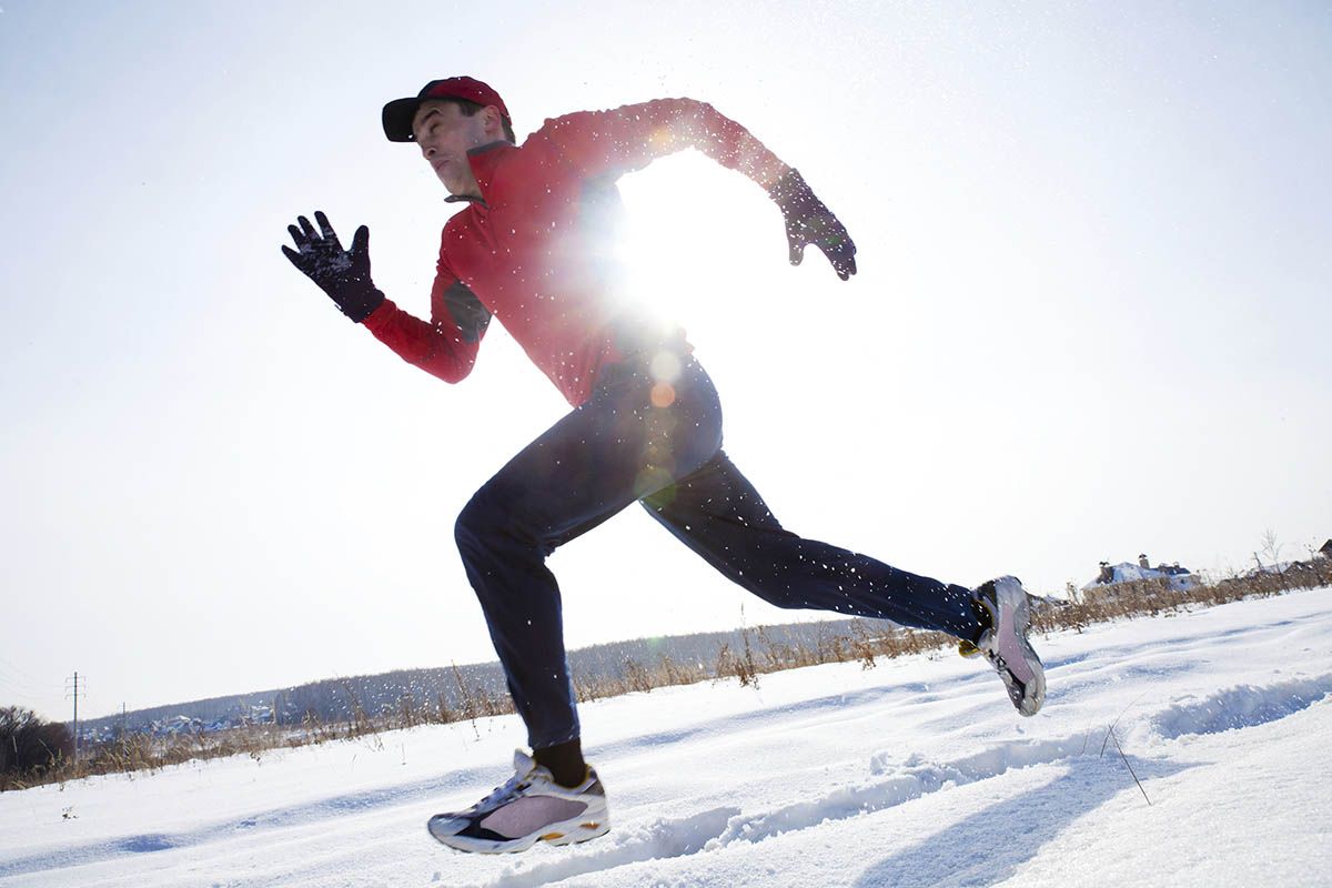 correr nieve invierno 158681646 correr nieve invierno 158681646
