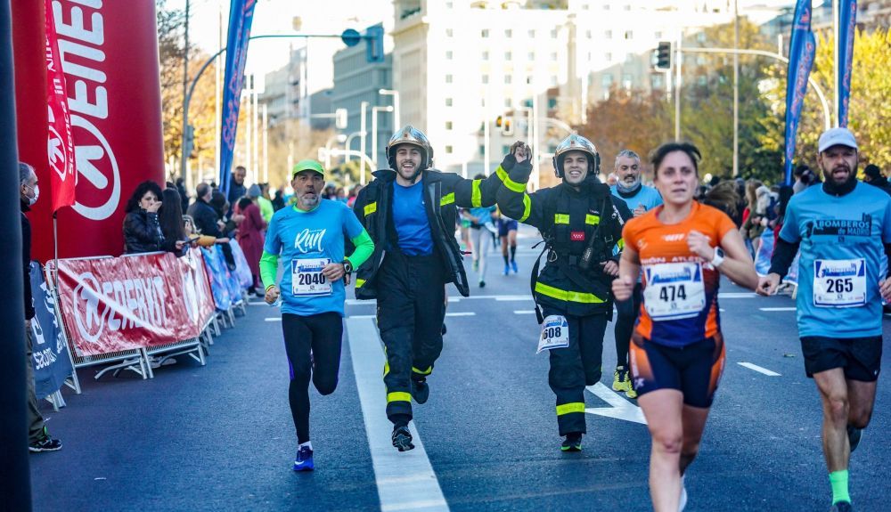 Imagen de la meta de la última edición de la Carrera Bomberos de Madrid.