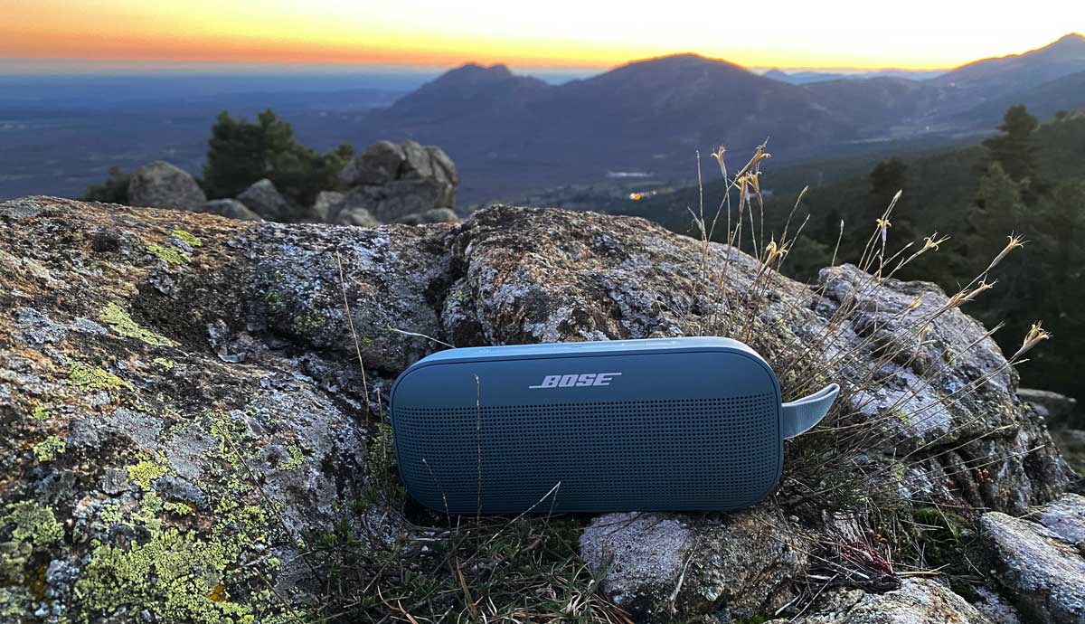 Así de elegante es el altavoz Bose Soundlink Flex 