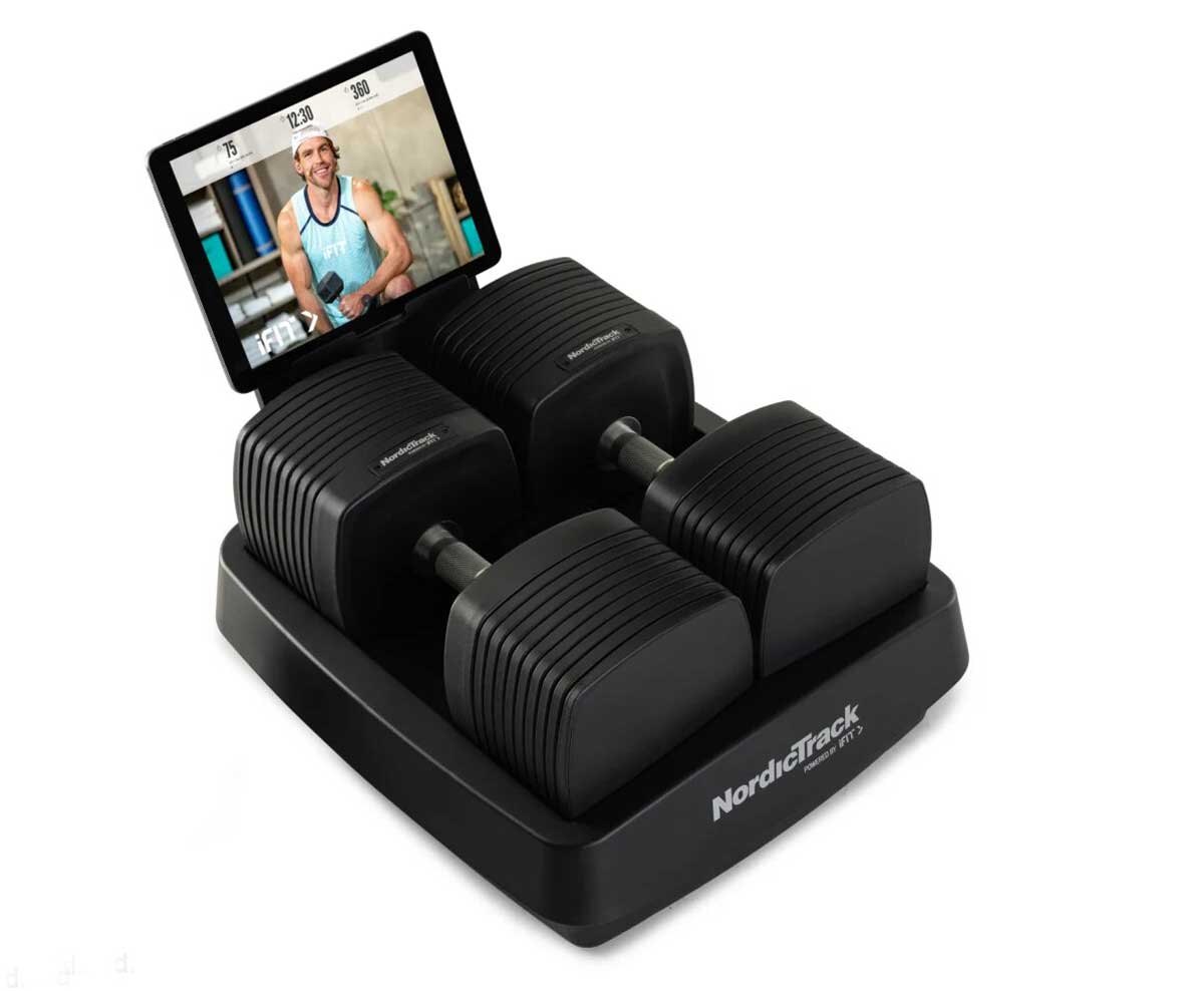 Así de compacto es Nordictrack iSelect, dos mancuernas que equivalen a 20. La tablet no se incluye pero es compatible con cualquier dispositivo Alexa.