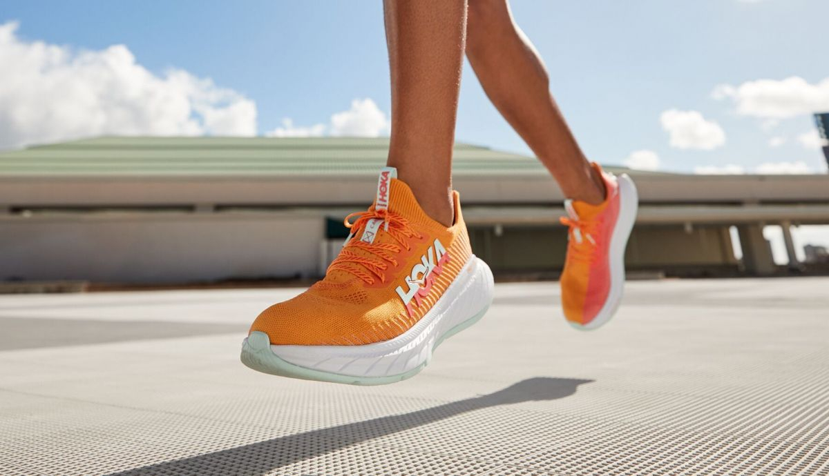 HOKA S22 M CARBONX3 RYCM HERO JL 25885 HOKA S22 M CARBONX3 RYCM HERO JL 25885