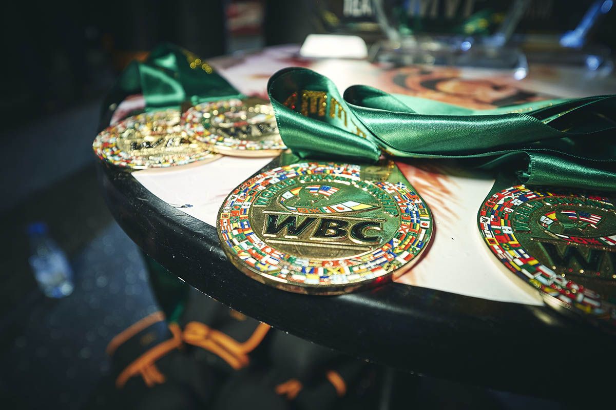 Así es la medalla de la WBC Así es la medalla de la WBC