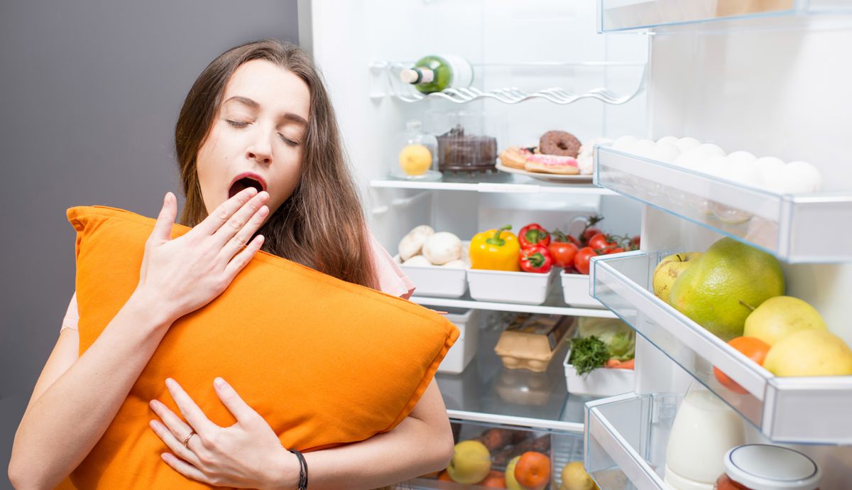 Eliminar las cenas tardías para vivir más años