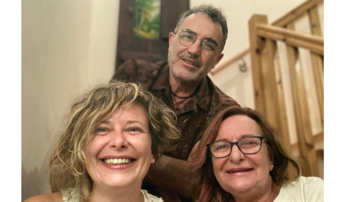 Encuentro de poesía y Biodanza laura
